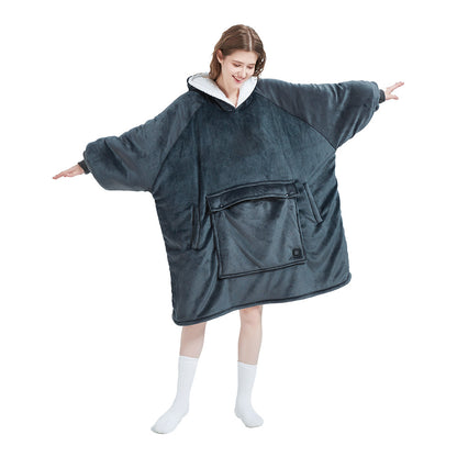 USB-heated hooded oversized blanket with built-in heating