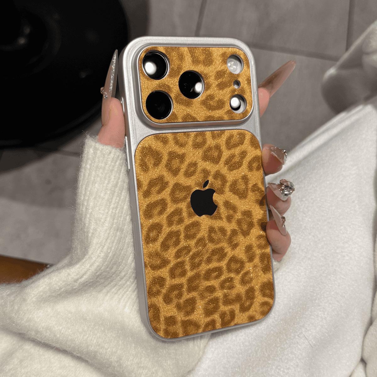 2026 New Premium Glitter Leopard Print Case